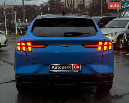 Синий Форд Mustang Mach-E, объемом двигателя 0 л и пробегом 15 тыс. км за 31890 $, фото 6 на Automoto.ua