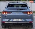 Синий Форд Mustang Mach-E, объемом двигателя 0 л и пробегом 5 тыс. км за 29500 $, фото 4 на Automoto.ua