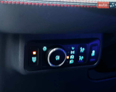 Синий Форд Mustang Mach-E, объемом двигателя 0 л и пробегом 15 тыс. км за 31890 $, фото 19 на Automoto.ua