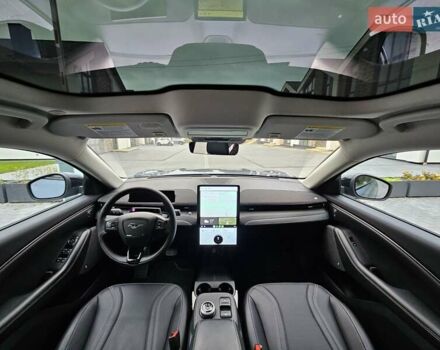 Синій Форд Mustang Mach-E, об'ємом двигуна 0 л та пробігом 93 тис. км за 26800 $, фото 3 на Automoto.ua
