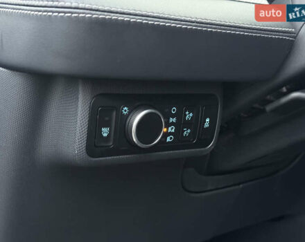 Синий Форд Mustang Mach-E, объемом двигателя 0 л и пробегом 58 тыс. км за 25999 $, фото 34 на Automoto.ua