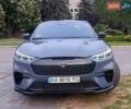 Синій Форд Mustang Mach-E, об'ємом двигуна 0 л та пробігом 5 тис. км за 29500 $, фото 1 на Automoto.ua