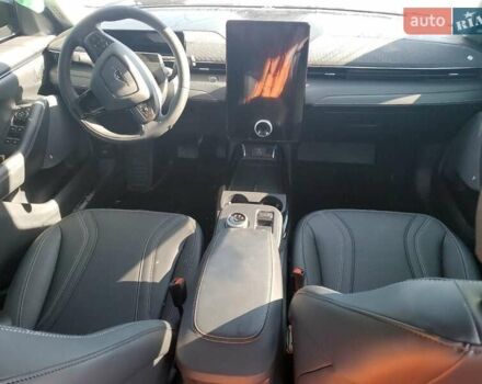 Синий Форд Mustang Mach-E, объемом двигателя 0 л и пробегом 18 тыс. км за 17500 $, фото 4 на Automoto.ua