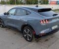 Синий Форд Mustang Mach-E, объемом двигателя 0 л и пробегом 5 тыс. км за 29500 $, фото 3 на Automoto.ua
