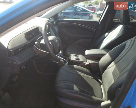 Форд Mustang Mach-E 2023 в Луцке на Automoto.ua Синий Форд Mustang Mach-E, объемом двигателя 0 л и пробегом 12 тыс. км за 25100 $, фото 6 на Automoto.ua