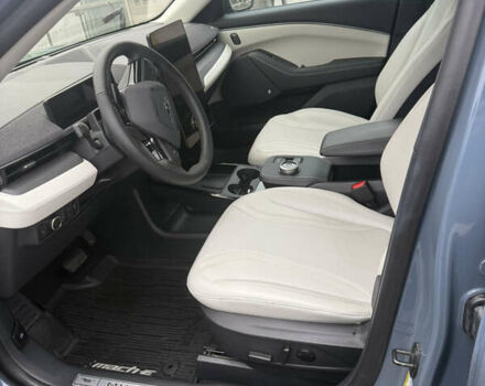 Синий Форд Mustang Mach-E, объемом двигателя 0 л и пробегом 10 тыс. км за 30500 $, фото 16 на Automoto.ua