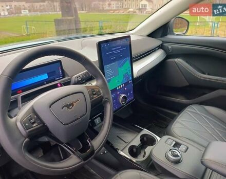 Синий Форд Mustang Mach-E, объемом двигателя 0 л и пробегом 58 тыс. км за 25999 $, фото 47 на Automoto.ua