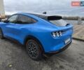 Синий Форд Mustang Mach-E, объемом двигателя 0 л и пробегом 5 тыс. км за 35000 $, фото 4 на Automoto.ua