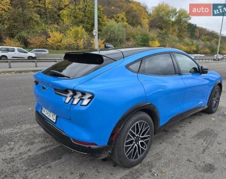 Синий Форд Mustang Mach-E, объемом двигателя 0 л и пробегом 5 тыс. км за 35000 $, фото 3 на Automoto.ua