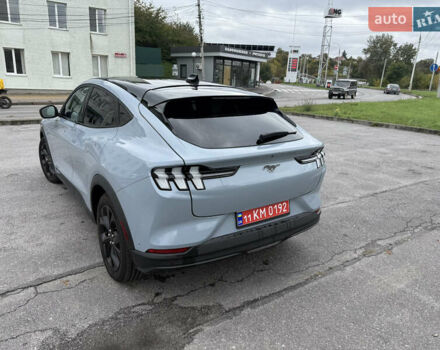 Синий Форд Mustang Mach-E, объемом двигателя 0 л и пробегом 3 тыс. км за 26500 $, фото 3 на Automoto.ua