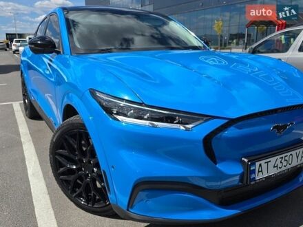 Синий Форд Mustang Mach-E, объемом двигателя 0 л и пробегом 59 тыс. км за 25999 $, фото 1 на Automoto.ua