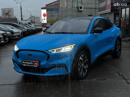 Синий Форд Mustang Mach-E, объемом двигателя 0 л и пробегом 15 тыс. км за 31890 $, фото 1 на Automoto.ua
