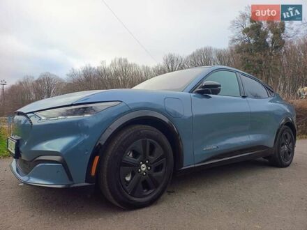 Синий Форд Mustang Mach-E, объемом двигателя 0 л и пробегом 58 тыс. км за 25999 $, фото 1 на Automoto.ua