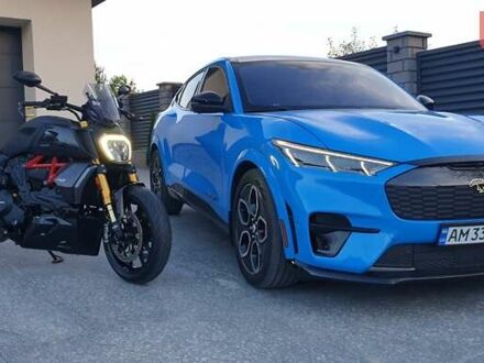 Синій Форд Mustang Mach-E, об'ємом двигуна 0 л та пробігом 20 тис. км за 35500 $, фото 1 на Automoto.ua
