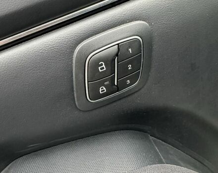 Білий Форд Мустанг, об'ємом двигуна 0 л та пробігом 62 тис. км за 22500 $, фото 12 на Automoto.ua