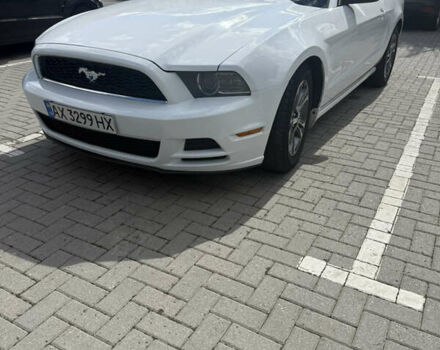 Білий Форд Мустанг, об'ємом двигуна 3.72 л та пробігом 97 тис. км за 17300 $, фото 7 на Automoto.ua