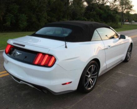 Білий Форд Мустанг, об'ємом двигуна 2.3 л та пробігом 65 тис. км за 4700 $, фото 11 на Automoto.ua