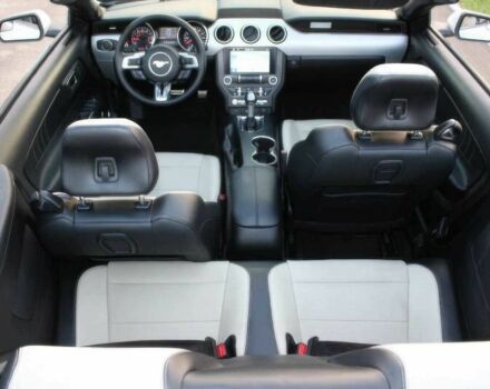 Білий Форд Мустанг, об'ємом двигуна 2.3 л та пробігом 65 тис. км за 4700 $, фото 19 на Automoto.ua