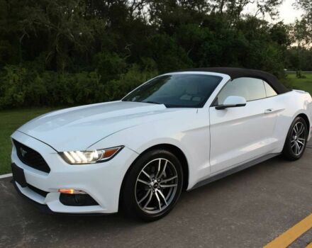 Білий Форд Мустанг, об'ємом двигуна 2.3 л та пробігом 65 тис. км за 4700 $, фото 4 на Automoto.ua