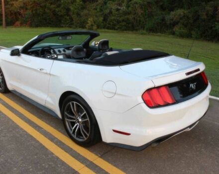 Білий Форд Мустанг, об'ємом двигуна 2.3 л та пробігом 65 тис. км за 4700 $, фото 8 на Automoto.ua