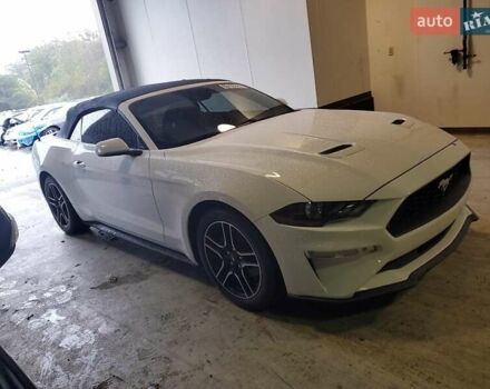 Белый Форд Мустанг, объемом двигателя 2.3 л и пробегом 115 тыс. км за 6600 $, фото 8 на Automoto.ua