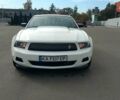 Белый Форд Мустанг, объемом двигателя 3.7 л и пробегом 110 тыс. км за 17000 $, фото 1 на Automoto.ua