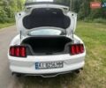 Белый Форд Мустанг, объемом двигателя 2.26 л и пробегом 179 тыс. км за 13900 $, фото 8 на Automoto.ua
