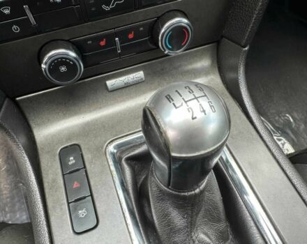 Білий Форд Мустанг, об'ємом двигуна 5 л та пробігом 89 тис. км за 6000 $, фото 7 на Automoto.ua