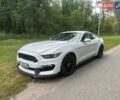 Белый Форд Мустанг, объемом двигателя 2.26 л и пробегом 179 тыс. км за 13900 $, фото 3 на Automoto.ua