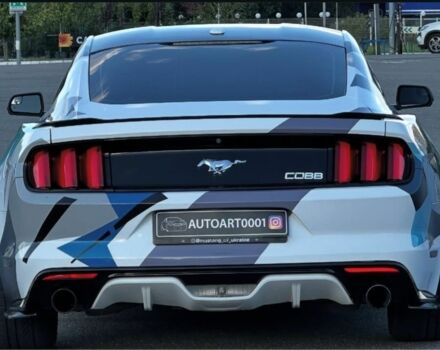 Білий Форд Мустанг, об'ємом двигуна 2.3 л та пробігом 126 тис. км за 10999 $, фото 4 на Automoto.ua