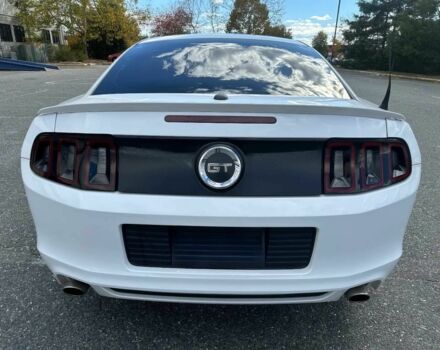 Білий Форд Мустанг, об'ємом двигуна 5 л та пробігом 89 тис. км за 6000 $, фото 2 на Automoto.ua