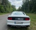 Белый Форд Мустанг, объемом двигателя 2.26 л и пробегом 179 тыс. км за 13900 $, фото 7 на Automoto.ua