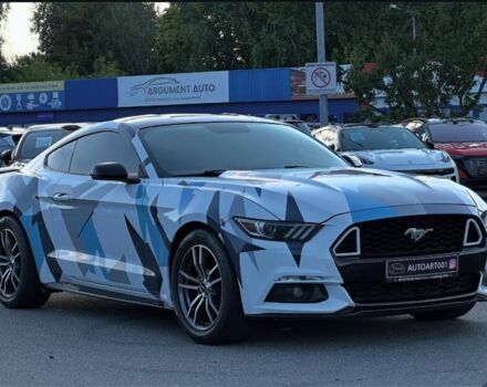 Білий Форд Мустанг, об'ємом двигуна 2.3 л та пробігом 126 тис. км за 10999 $, фото 1 на Automoto.ua