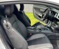 Белый Форд Мустанг, объемом двигателя 5 л и пробегом 115 тыс. км за 10990 $, фото 8 на Automoto.ua