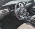 Белый Форд Мустанг, объемом двигателя 5 л и пробегом 71 тыс. км за 5600 $, фото 9 на Automoto.ua
