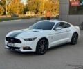 Білий Форд Мустанг, об'ємом двигуна 2.3 л та пробігом 199 тис. км за 10700 $, фото 1 на Automoto.ua