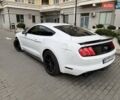 Белый Форд Мустанг, объемом двигателя 2.3 л и пробегом 144 тыс. км за 15500 $, фото 5 на Automoto.ua