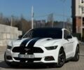 Білий Форд Мустанг, об'ємом двигуна 2.3 л та пробігом 96 тис. км за 12500 $, фото 1 на Automoto.ua