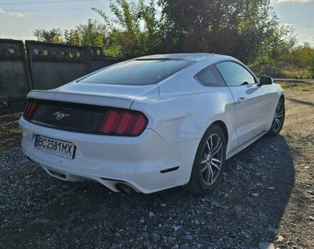 Форд Мустанг 2016 в Николаеве на Automoto.ua Белый Форд Мустанг, объемом двигателя 2.3 л и пробегом 159 тыс. км за 9999 $, фото 2 на Automoto.ua