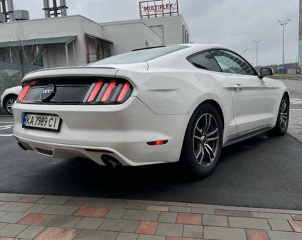 Белый Форд Мустанг, объемом двигателя 3.7 л и пробегом 98 тыс. км за 16500 $, фото 8 на Automoto.ua