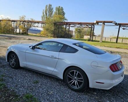 Форд Мустанг 2016 в Николаеве на Automoto.ua Белый Форд Мустанг, объемом двигателя 2.3 л и пробегом 159 тыс. км за 9999 $, фото 3 на Automoto.ua