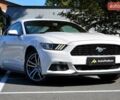 Білий Форд Мустанг, об'ємом двигуна 2.3 л та пробігом 140 тис. км за 12300 $, фото 1 на Automoto.ua
