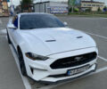 Белый Форд Мустанг, объемом двигателя 2.3 л и пробегом 48 тыс. км за 18000 $, фото 1 на Automoto.ua