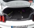 Белый Форд Мустанг, объемом двигателя 2.3 л и пробегом 128 тыс. км за 18000 $, фото 3 на Automoto.ua