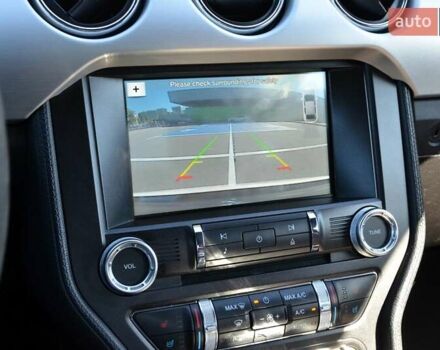 Білий Форд Мустанг, об'ємом двигуна 2.3 л та пробігом 140 тис. км за 14999 $, фото 34 на Automoto.ua