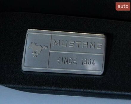 Білий Форд Мустанг, об'ємом двигуна 2.3 л та пробігом 140 тис. км за 12300 $, фото 24 на Automoto.ua