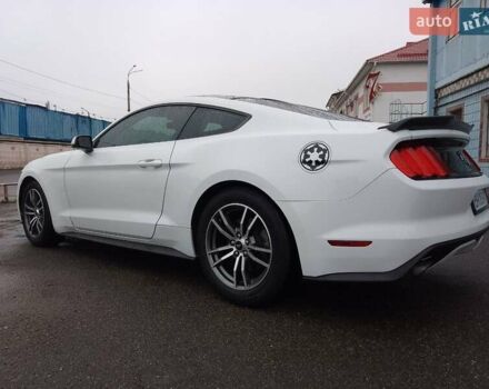 Форд Мустанг 2017 в Одессе на Automoto.ua Белый Форд Мустанг, объемом двигателя 2.3 л и пробегом 128 тыс. км за 18000 $, фото 30 на Automoto.ua