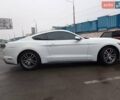 Білий Форд Мустанг, об'ємом двигуна 2.3 л та пробігом 128 тис. км за 18000 $, фото 36 на Automoto.ua