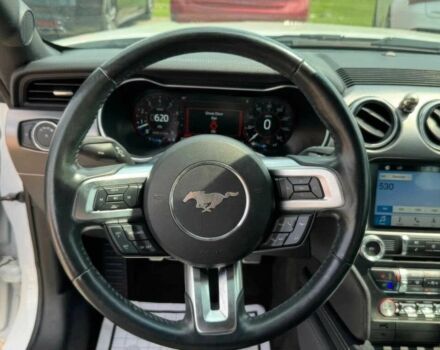 Білий Форд Мустанг, об'ємом двигуна 5 л та пробігом 33 тис. км за 10500 $, фото 5 на Automoto.ua