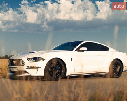 Форд Мустанг 2020 в Житомире на Automoto.ua Белый Форд Мустанг, объемом двигателя 2.3 л и пробегом 107 тыс. км за 22800 $, фото 6 на Automoto.ua